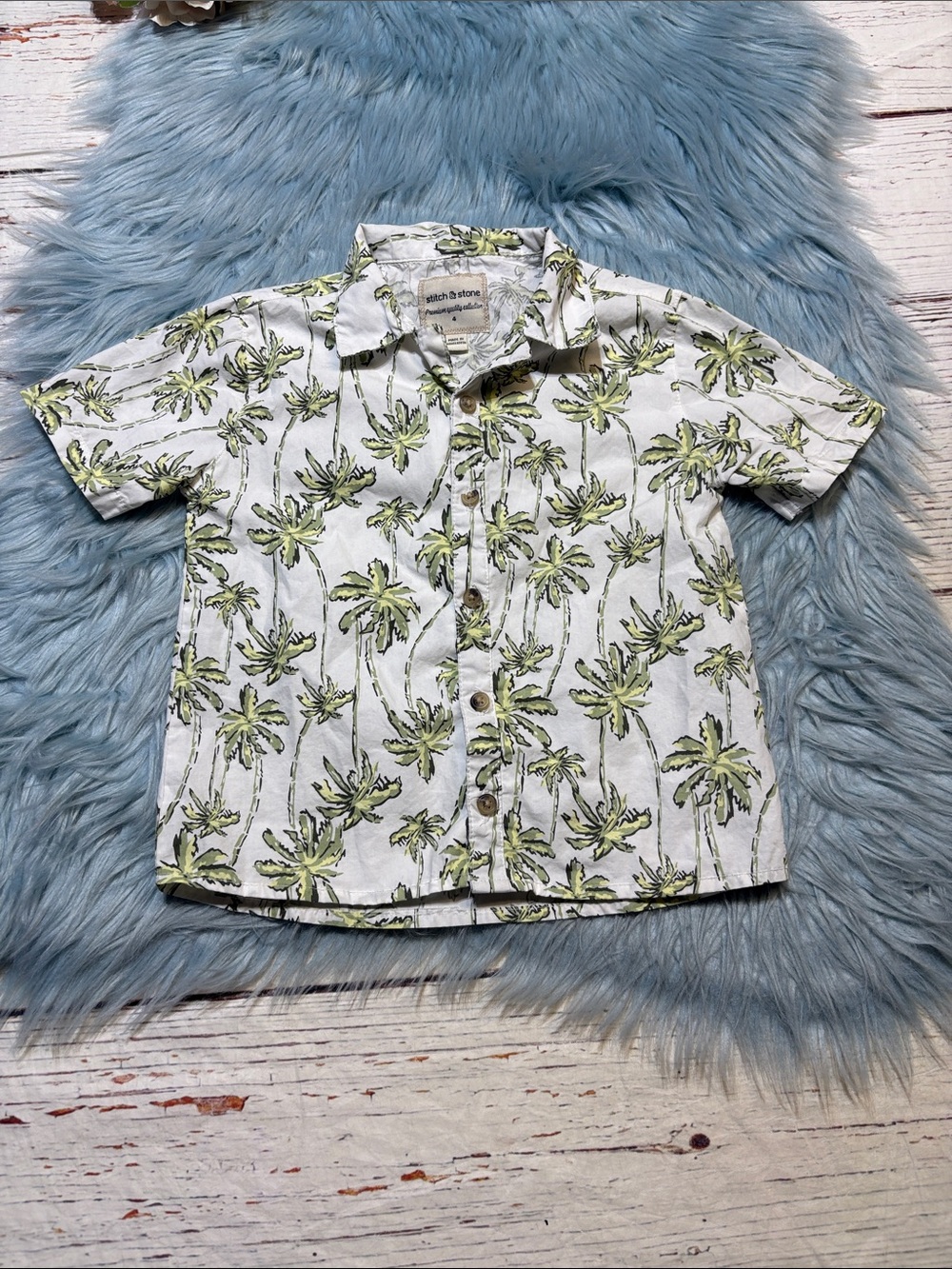 Stitch & Stone White Green Palm Tree Short Sleeve Button Down sz 4